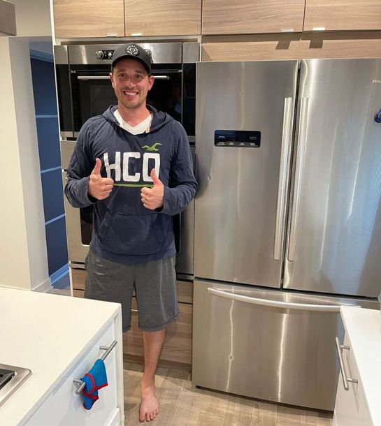 Happy client after our fridge repair service